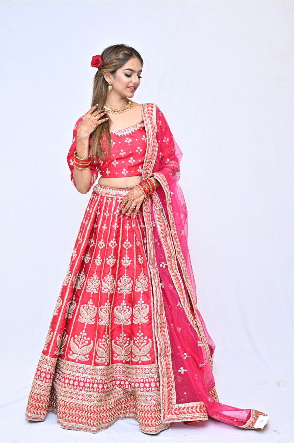 Bridal Gajri Lehenga on Rent